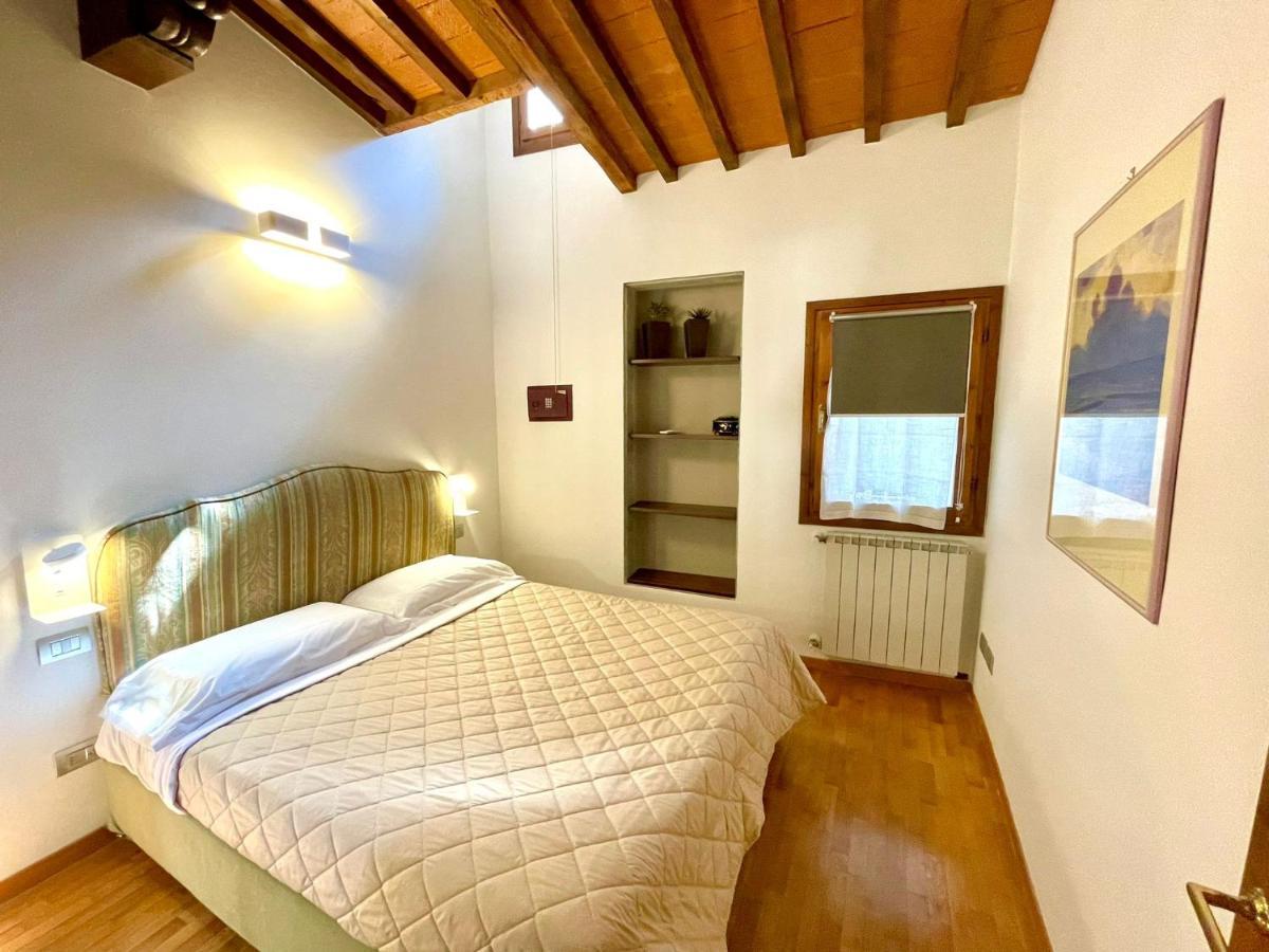 Charming Apartment In The Very Heart Of Florencja Zewnętrze zdjęcie